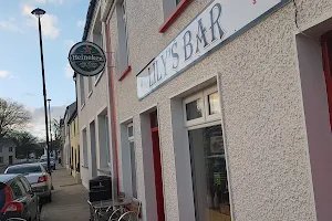 Lily's Bar, Malin Town image