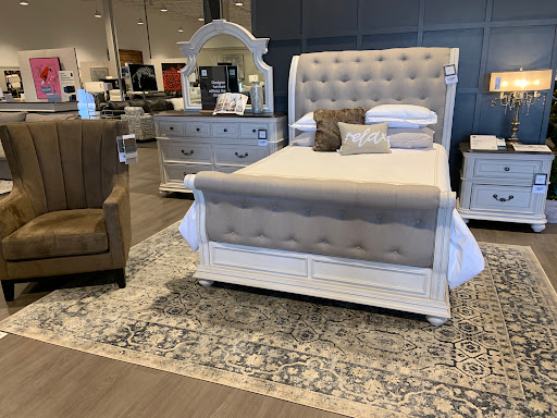 Furniture Store «Value City Furniture», reviews and photos, 13961 Manchester Rd, Ballwin, MO 63011, USA