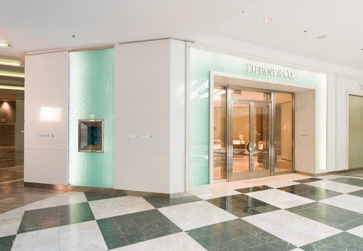 Jewelry Store «Tiffany & Co.», reviews and photos, 1 Garden State Plaza Blvd, Paramus, NJ 07652, USA