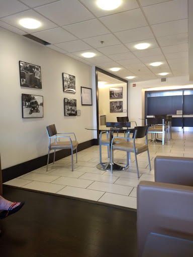 Ford Dealer «Ourisman Ford & Lincoln of Alexandria», reviews and photos, 6129 Richmond Hwy, Alexandria, VA 22303, USA