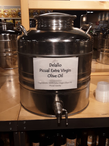 Supermarket «Giant Eagle Supermarket», reviews and photos, 22160 Center Ridge Rd, Rocky River, OH 44116, USA