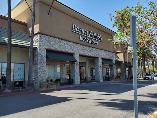 Barnes & Noble, 26751 Aliso Creek Rd, Aliso Viejo, CA 92656, USA, 