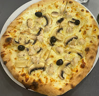 Pizza du Restaurant italien CARIN'O PIZZA à Paris - n°4