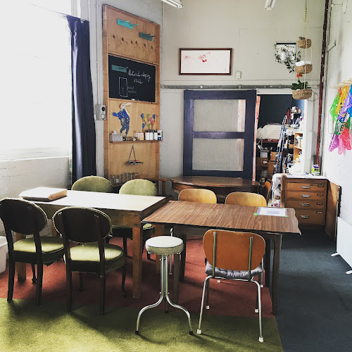 Reviews of Holding Space Therapeutic Arts Studio in Dunedin - Counselor