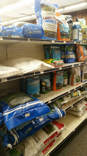 Home Improvement Store «Beman True Value Hardware», reviews and photos, 20 Hartford Ave, Granby, CT 06035, USA