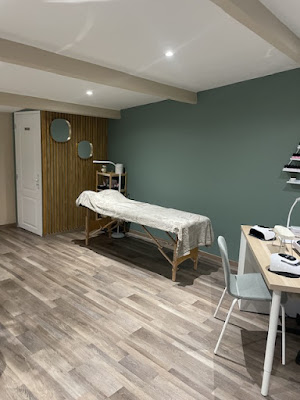 B.B Beauty studio à Fleury-la-Forêt