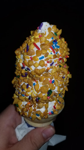 Ice Cream Shop «Dairy Zone», reviews and photos, 2219 E University Ave, Des Moines, IA 50317, USA