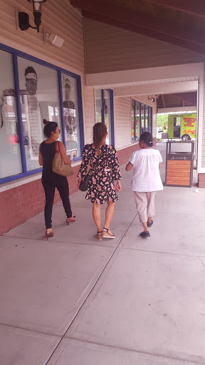 Shoe Store «Reebok Outlet», reviews and photos, 1 Outlet Blvd #500, Wrentham, MA 02093, USA