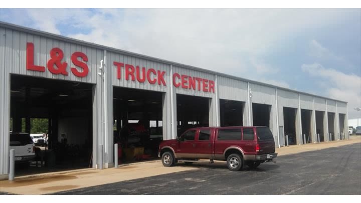 L & S Truck Center