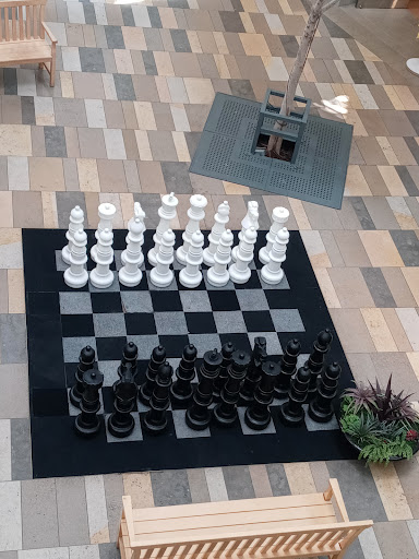 Department Store «Saks Fifth Avenue», reviews and photos, 26100 Cedar Rd, Beachwood, OH 44122, USA