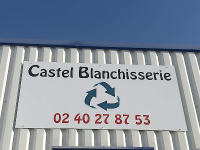 Castel Blanchisserie à Saint-Michel-Chef-Chef