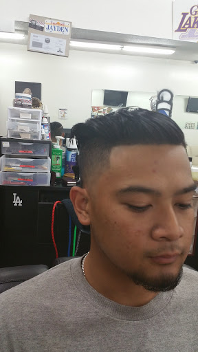 Barber Shop «Cali Cuts Barbershop», reviews and photos, 21820 Devonshire St, Chatsworth, CA 91311, USA