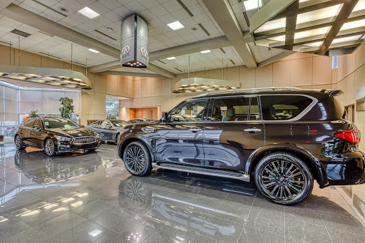 Infiniti Dealer «Plaza Infiniti», reviews and photos, 755 N New Ballas Rd, Creve Coeur, MO 63141, USA