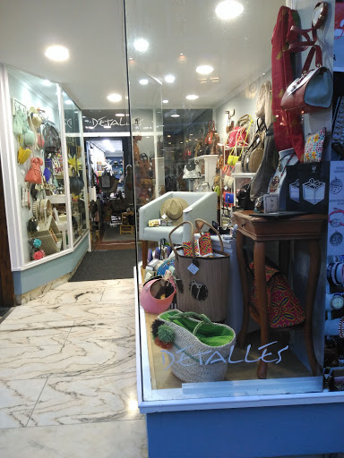Detalles?Llanes
