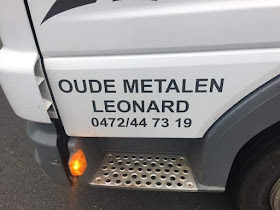 OUDE METALEN LEONARD