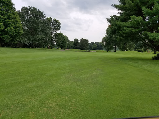 Golf Course «Wilkshire Golf Course», reviews and photos, 10566 Wilkshire Blvd NE, Bolivar, OH 44612, USA