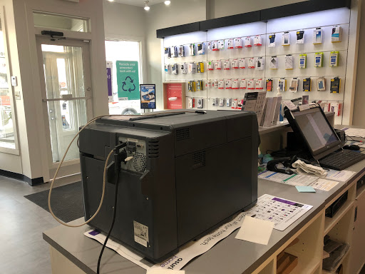 Electronics Repair Shop «uBreakiFix», reviews and photos, 4718 Liberty Ave, Pittsburgh, PA 15224, USA