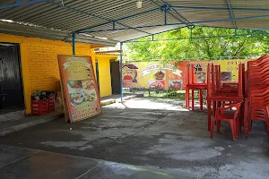 Tacos de la Estación Quiques image