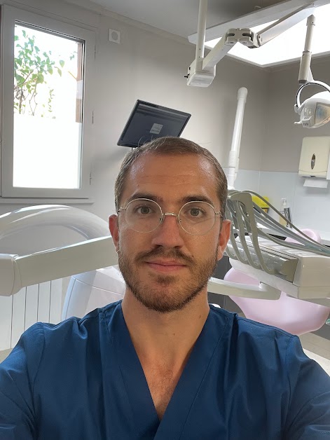 Dr Damien GABILLY (Chirurgien-Dentiste) à Veyrier-du-Lac (Haute-Savoie 74)