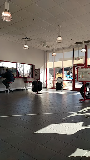 Tire Shop «Discount Tire Store - New Lenox, IL», reviews and photos, 681 E Lincoln Hwy, New Lenox, IL 60451, USA