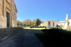 Giardini pubblici di Piazza Magenta image