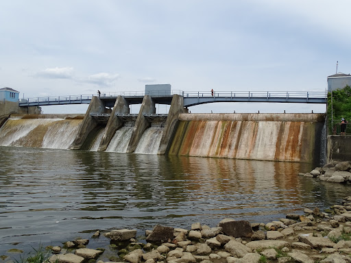 Holloway Dam