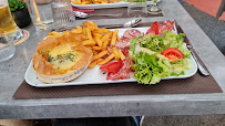 Plats et boissons du Restaurant français O Z’amis du Lac à Le Bourg-d'Hem - n°3