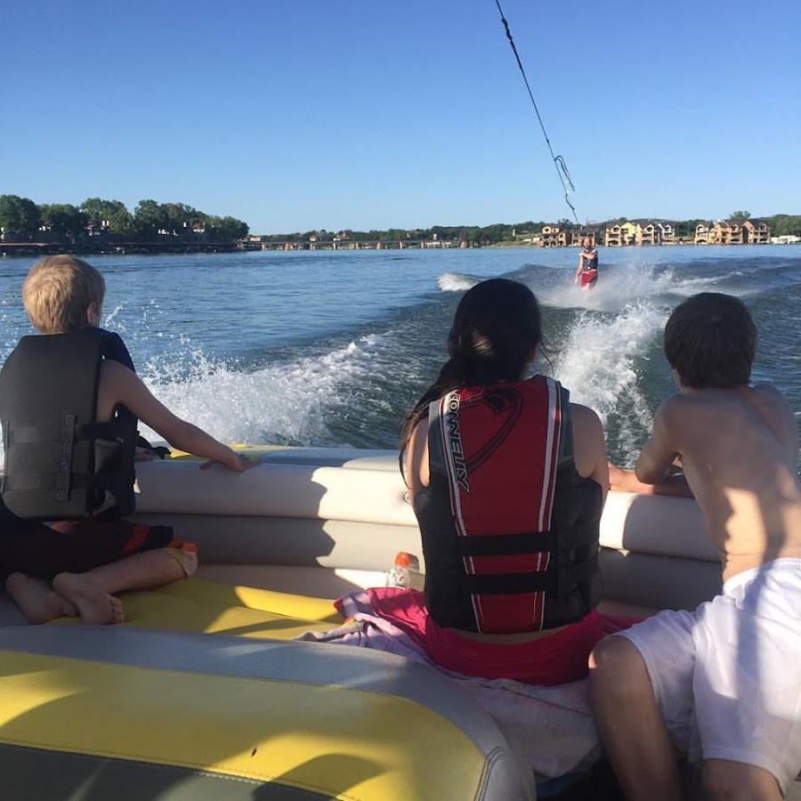 Wave Chasers Boat Rentals