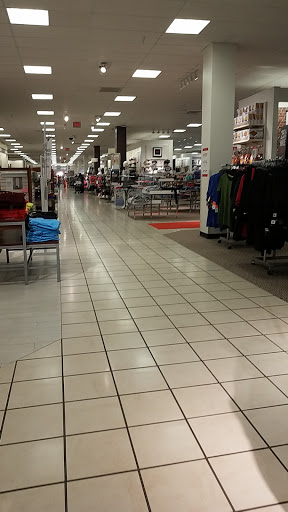 Department Store «JCPenney», reviews and photos, 2940 Commerce Dr, Johnsburg, IL 60051, USA