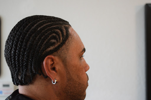 Beauty Salon «Hair Salon Renovation», reviews and photos, 1003 N Semoran Blvd, Orlando, FL 32807, USA