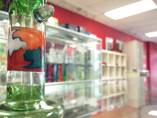 Tobacco Shop «Laughing Buddha Smoke Shop», reviews and photos, 12404 Biscayne Blvd, North Miami, FL 33181, USA