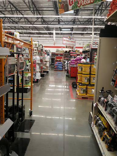 Home Improvement Store «Tractor Supply Co.», reviews and photos, 2648 Coweeman Park Dr, Kelso, WA 98626, USA