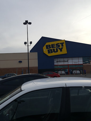 Electronics Store «Best Buy», reviews and photos, 12410 St Charles Rock Rd, Bridgeton, MO 63044, USA