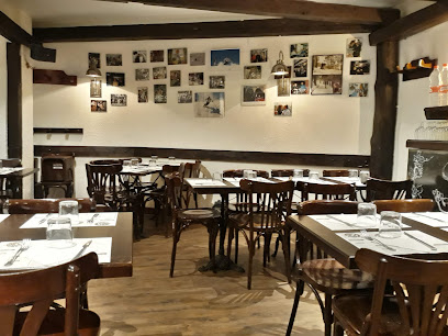 Restaurante Tito Luigi - Pl. Pradollano, 31, 18196 Sierra Nevada, Granada, Spain
