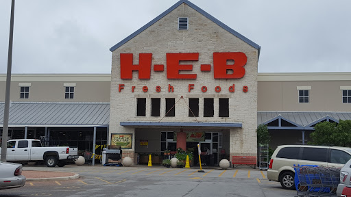 Grocery Store «H-E-B Grocery», reviews and photos, 407 S Adams St, Fredericksburg, TX 78624, USA