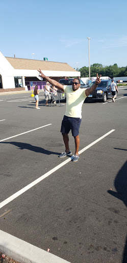 Supermarket «Super Stop & Shop», reviews and photos, 22 Leetes Island Rd, Branford, CT 06405, USA