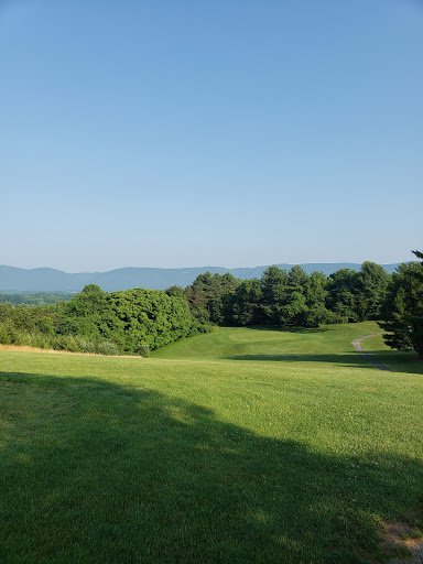 Sports Activity Location «Botetourt Golf & Swim Club», reviews and photos, 2414 Country Club Rd, Troutville, VA 24175, USA