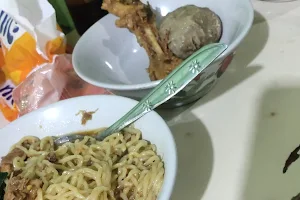 Mie Ayam & Bakso Gajah Mungkur image