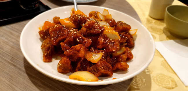 Hungry Head Cafe 太和面家 - Auckland