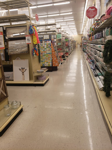 Shopping Mall «NorthOaks Shopping Center», reviews and photos, Farm to Market 1960 Rd W & Breck St, Houston, TX 77066, USA