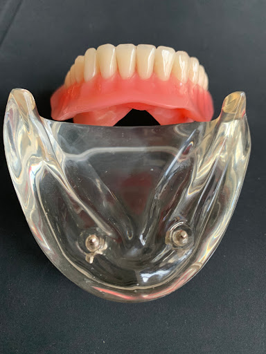 Supreme Dental Implant of Stamford