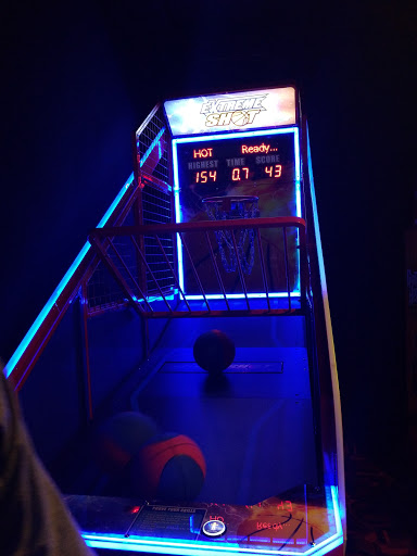 Movie Theater «Century Theatre», reviews and photos, 125 Crescent Dr, Pleasant Hill, CA 94523, USA