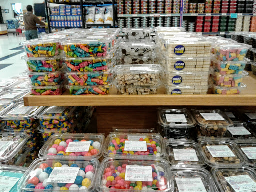 Grocery Store «Sharp Shopper Grocery Outlet», reviews and photos, 802 Berryville Ave, Winchester, VA 22601, USA