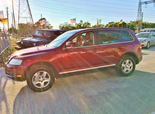 Used Car Dealer «Das Autohaus LLC Quality Used Cars», reviews and photos, 2850 Roosevelt Blvd, Clearwater, FL 33760, USA