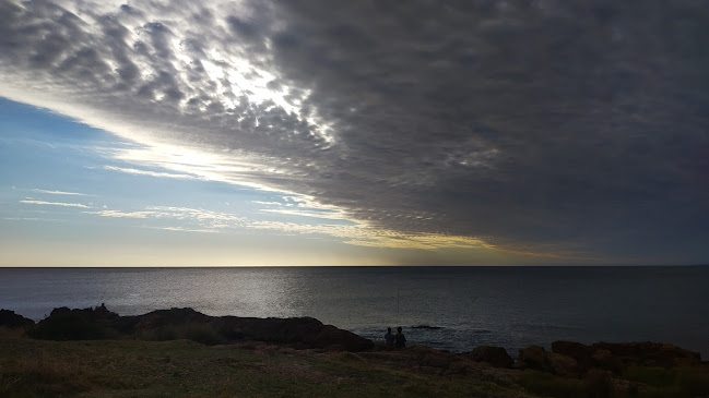 Opiniones de Atardecer punta colorada en Maldonado - Aparcamiento