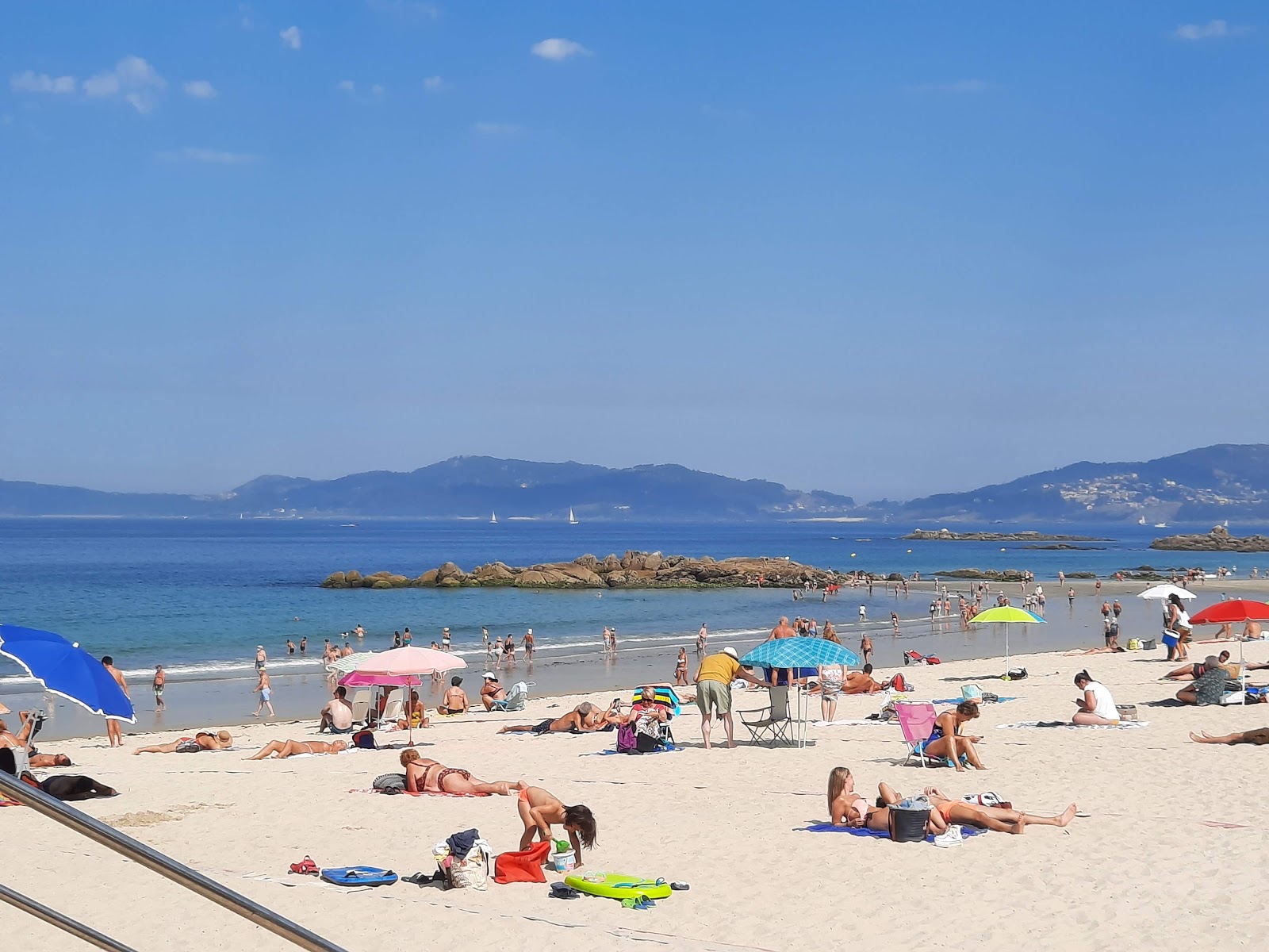 Zdjęcie Plaża Samil obszar udogodnień