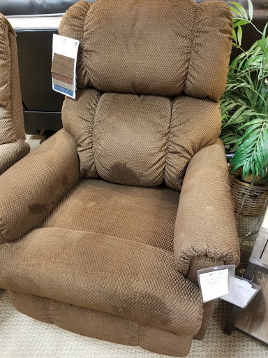 Furniture Store «La-Z-Boy Furniture Galleries», reviews and photos, 626 Contra Costa Blvd, Pleasant Hill, CA 94523, USA