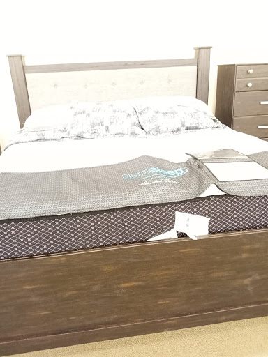 Hardware Store «Harbor Freight Tools», reviews and photos, 2000 Avondale Dr STE 104, Durham, NC 27704, USA