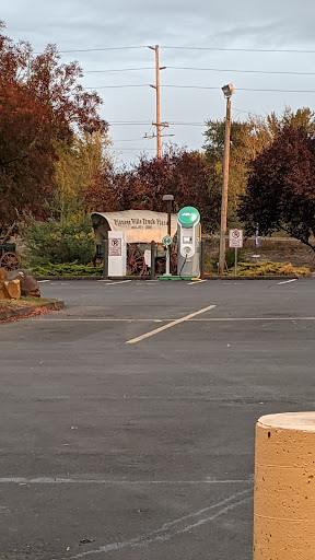 Truck Stop «Pioneer Villa Truck Plaza Inc», reviews and photos, 33180 OR-228, Halsey, OR 97348, USA