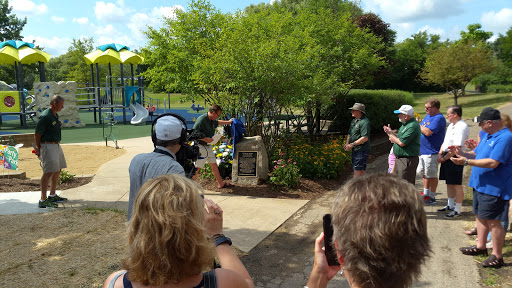 Park «Victoria Park», reviews and photos, 1100 Kingsdale Rd, Hoffman Estates, IL 60169, USA